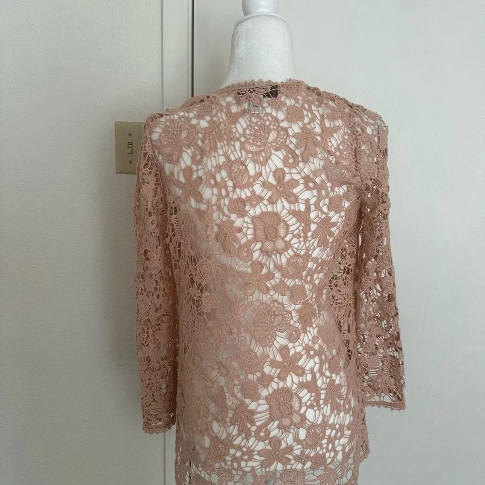 Chicos Cardigan Womens Pink Crochet Lace 30 Year Anniversary Boho Artsy Sz 0 Sm